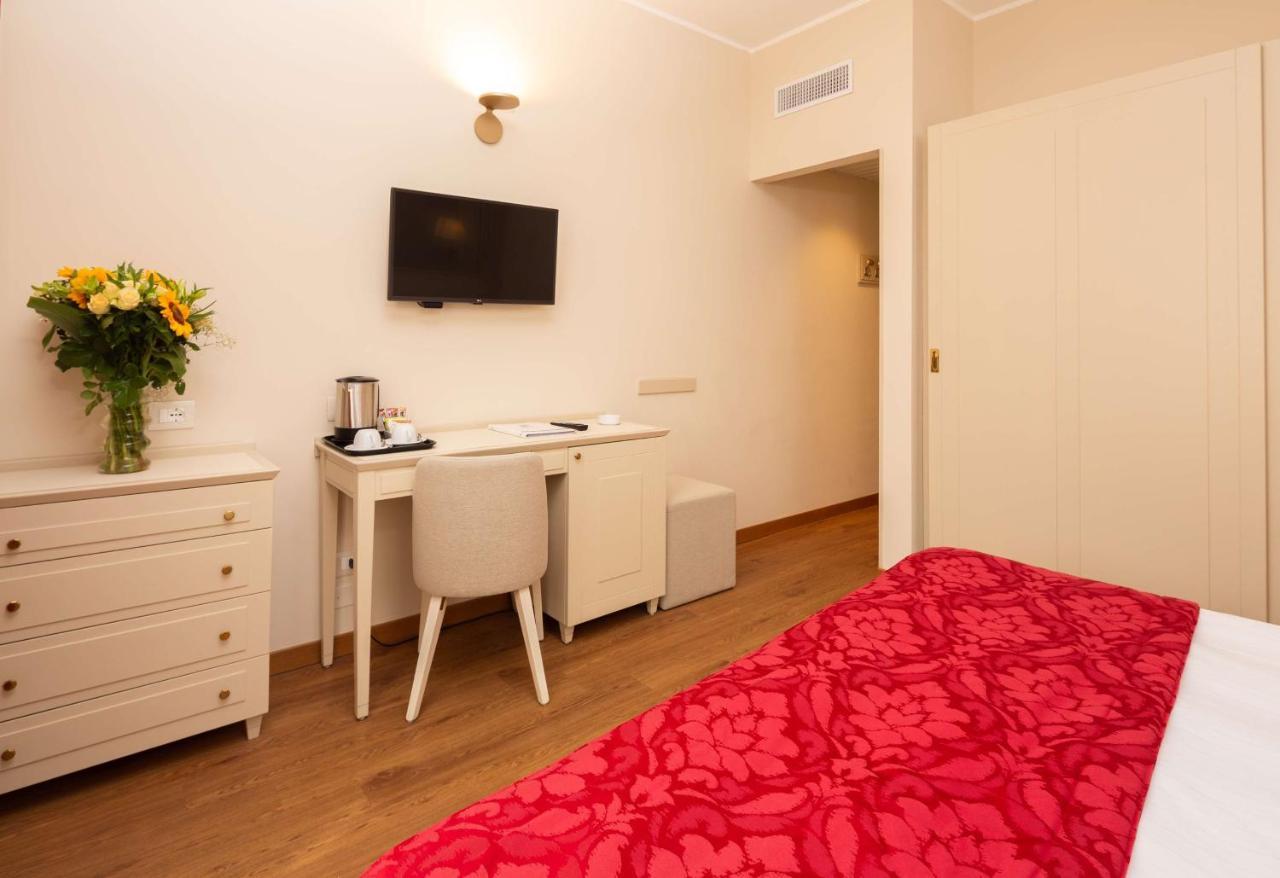 Best Western Hotel Nazionale Sanremo Exterior photo