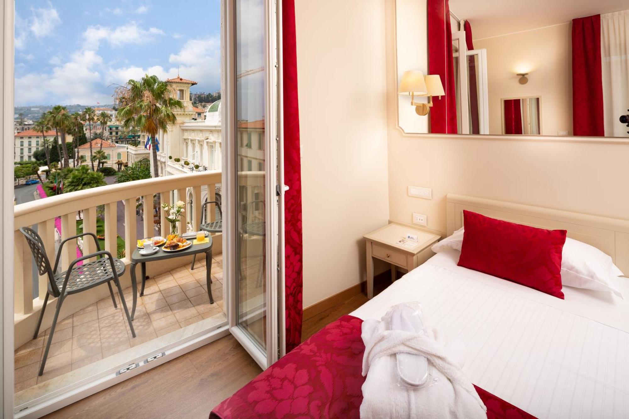 Best Western Hotel Nazionale Sanremo Exterior photo