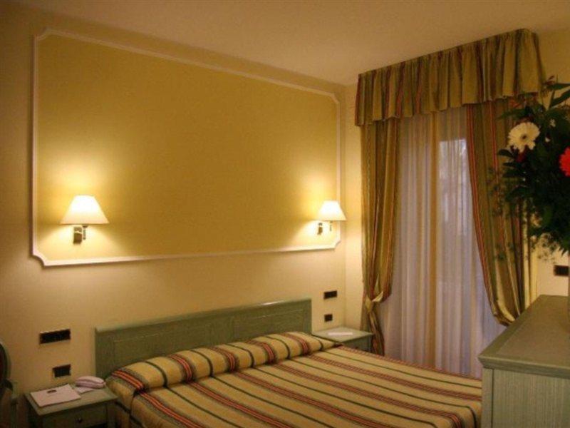 Best Western Hotel Nazionale Sanremo Exterior photo